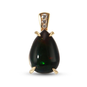 Pendentif Or Jaune 750 serti d une Opale Noire Poire 14x10mm Diamants Poids Opale : 4.1 carats Poids Diamant : 0.045 cara...
