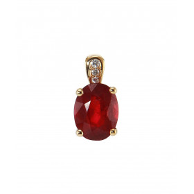 Pendentif en Or jaune serti d&#39;un Rubis ovale traité de 9x7mm (2.5 carats) et de 3 diamants pour un poids total de 0,03...