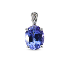  Pendentif Or Blanc 750 serti d une Tanzanite Ovale La pierre mesure 10x8mm pèse 2.75 carats, elle est qualité AAA 3 Diama...
