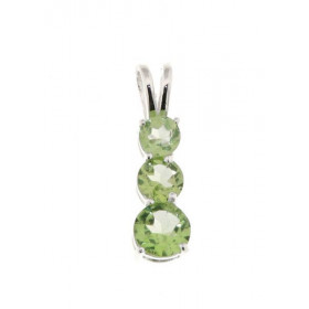 Pendentif Argent 925 serti trois Péridots ronds Diamètre des pierres : 6, 5 4mm Dimensions du pendentif (bélière incluse) ...
