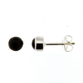 Puces d oreilles Argent Onyx Ces boucles d oreilles sont serties pierres rondes taillées cabochon Le diamètre des pierres ...