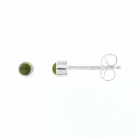 Puces d oreilles Argent Péridot Ces boucles d oreilles sont serties petites pierres rondes taillées cabochon Le diamètre d...