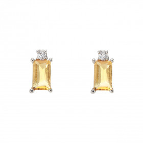 Puces d'oreilles Or Blanc 750 Citrine Rectangulaire 5x3mm et Oxyde de zirconium. Chaque boucle est sertie d'une pierre rec...