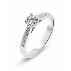  Bague Solitaire Diamant Or blanc 750 Cette bague est sertie d un diamant central de 4,3mm diamètre (0,30 carat - Couleur ...