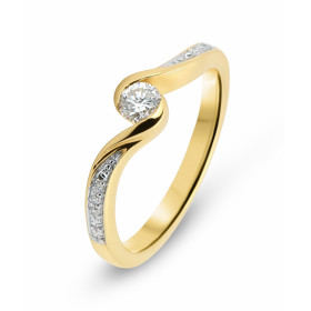 Bague en Or Jaune 750 sertie d&#39;un diamant de 0,16 carat. Entourage composé de 8 diamants pour un poids total de 0,04 c...