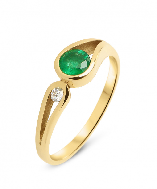 bague or jaune 750 emeraude bague or jaune 750 emeraude